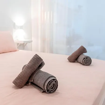 Acogedor Estudio En Triana Con Jacuzzi Y Wifi Apartamento