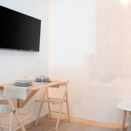 Apartamento Acogedor Estudio En Triana Con Jacuzzi Y Wifi *