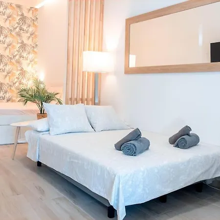 Apartamento Acogedor Estudio En Triana Con Jacuzzi Y Wifi