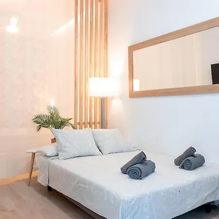 Acogedor Estudio En Triana Con Jacuzzi Y Wifi Sevilla