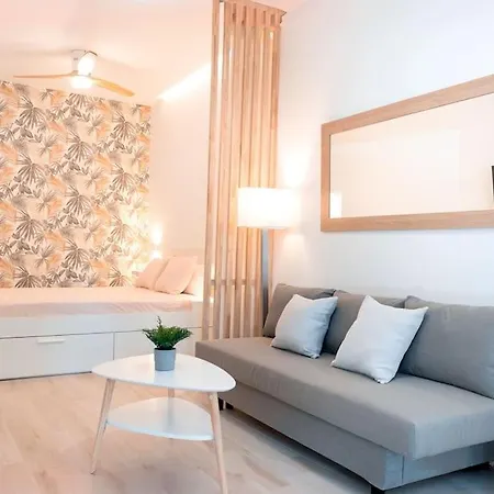 Apartamento Acogedor Estudio En Triana Con Jacuzzi Y Wifi